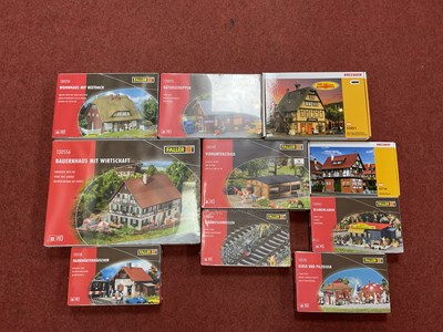 Lot 417 - Ten boxed HO scale building kits by Faller and...
