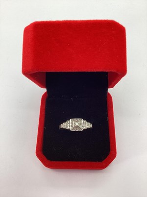 Lot 61 - A Modern 9ct White Gold Diamond Set Cluster...