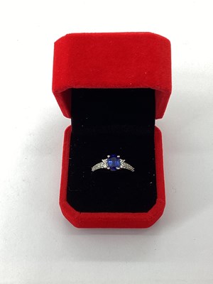 Lot 63 - The Genuine Gemstone Collection; A Modern 9ct...