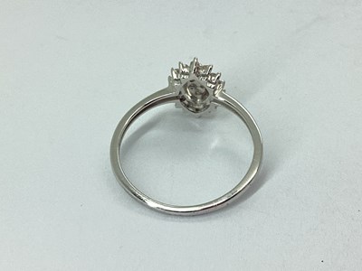 Lot 64 - The Genuine Gemstone Company; A Modern 9ct...