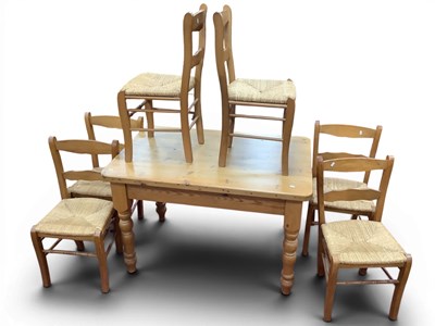 Lot 1551 - Pine Kitchen Table, on turned legs 121 x 80cm,...