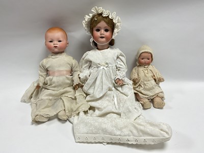 Lot 399 - A Walther & Sohn Bisque Headed Doll, (marked...