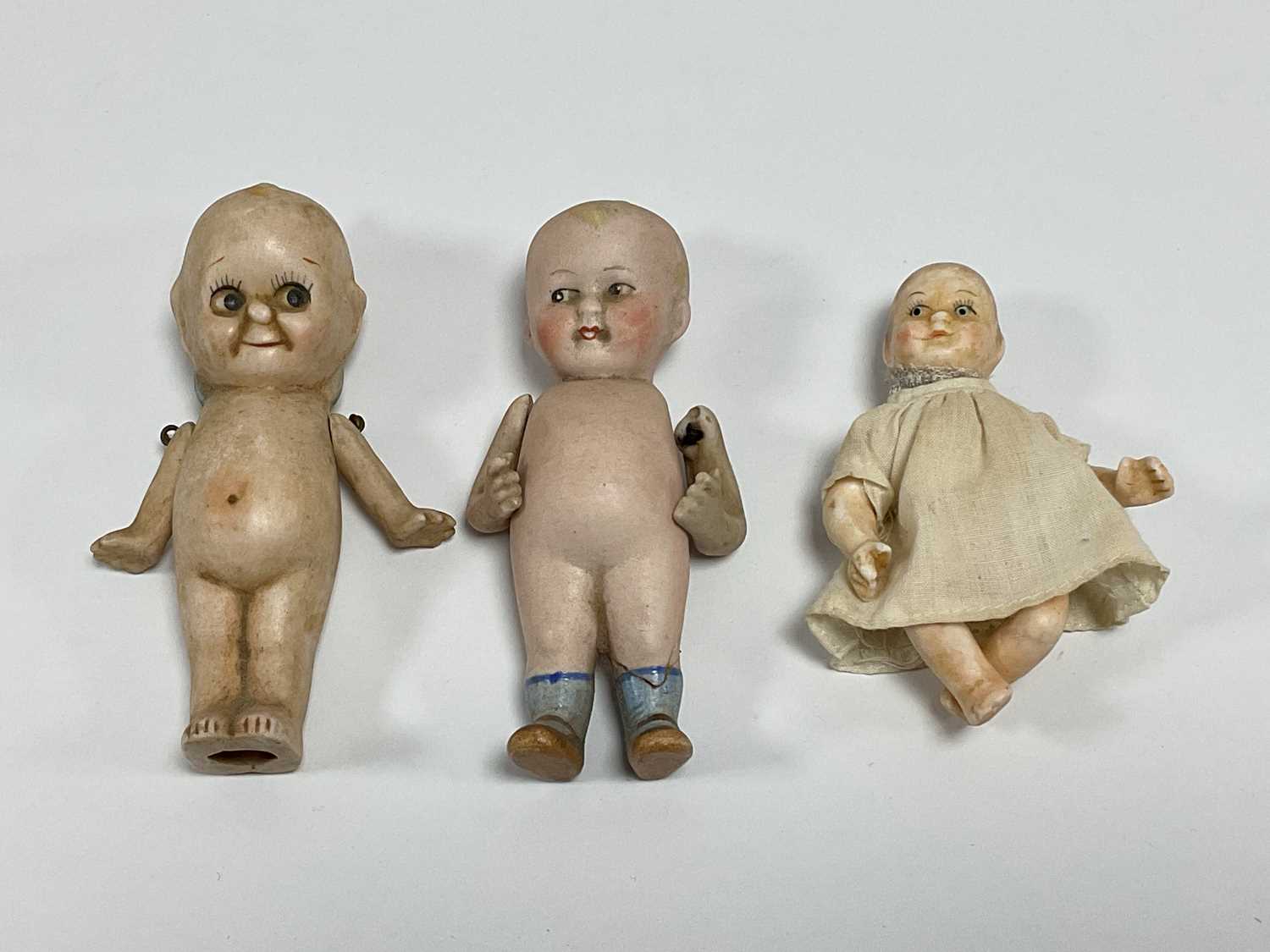 Lot 339 - Three Early XX century and later Porcelain...