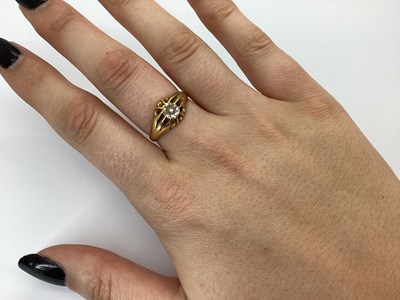 Lot 45 - An 18ct Gold Chester Hallmarked Single Stone...
