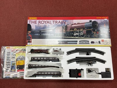 Lot 613 - A Hornby OO Gauge The Royal Train Electric...