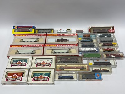 Lot 522 - Approximately thirty boxed N gauge American...