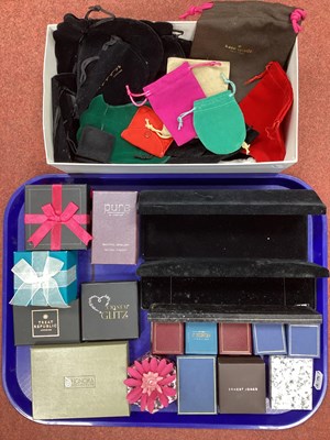 Lot 277 - A Mixed Lot of Modern Jewellery Pouches and...