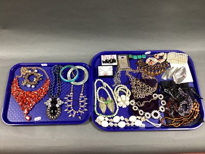Lot 170 - Statement Necklaces, ornate earrings,...