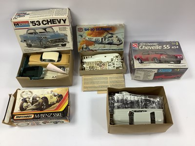 Lot 652 - Four plastic model kits by AMT ERTL, Matchbox,...