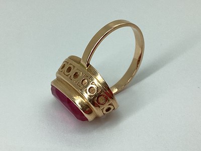 Lot 39 - An Ornate Russian Stone Set Dress Ring, the...