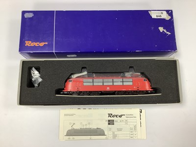 Lot 846 - A boxed Roco HO scale DB (German Railways)...