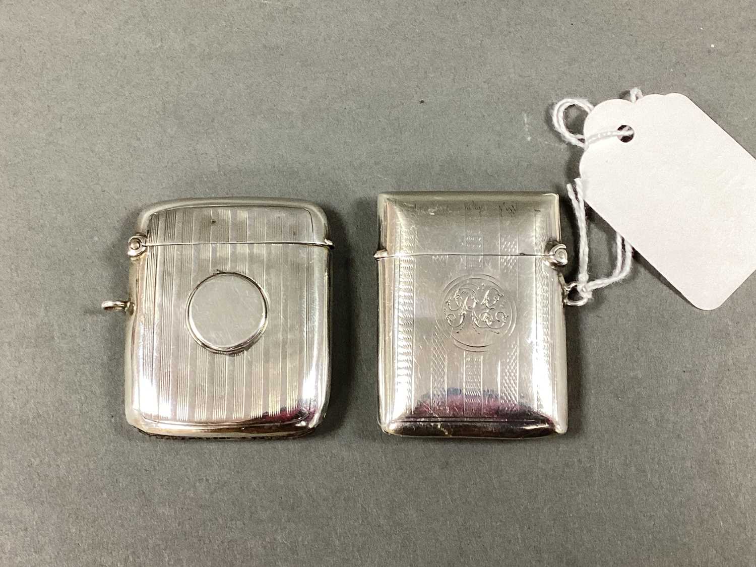 Lot 30 - A Hallmarked Silver Vesta Case, E(?)G,...