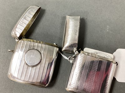 Lot 30 - A Hallmarked Silver Vesta Case, E(?)G,...