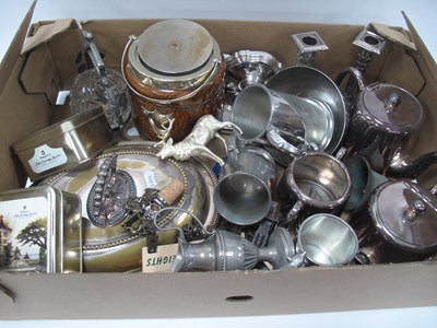 Lot 1251 - Metalware, including a silver-plated tea set,...