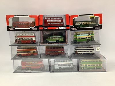 Lot 672 - Twelve Corgi 1:76th scale diecast model buses...
