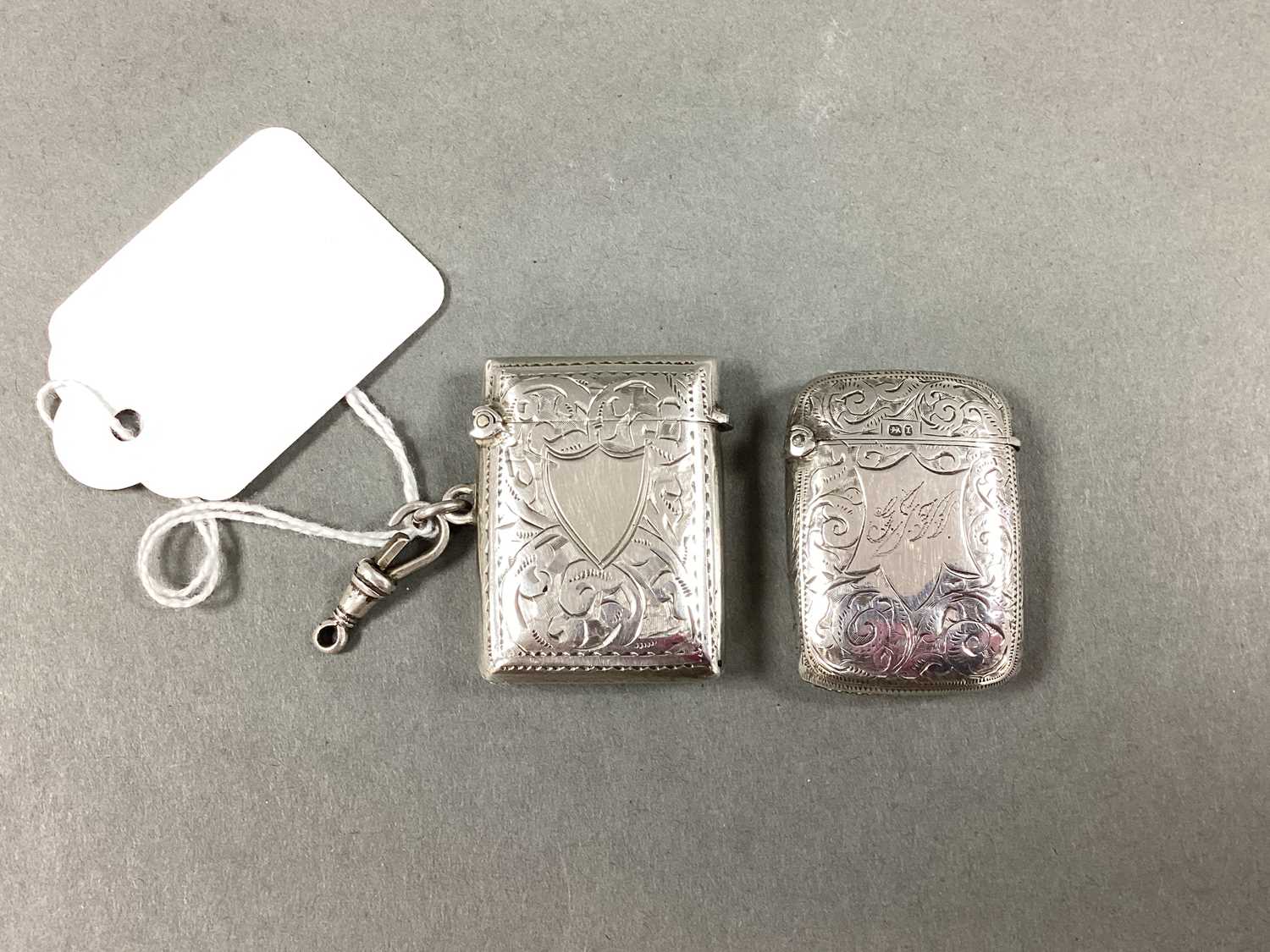 Lot 36 - A Small Chester Hallmarked Silver Vesta Case,...