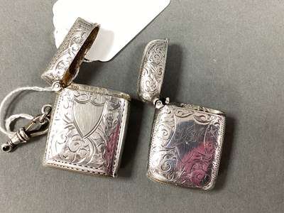 Lot 36 - A Small Chester Hallmarked Silver Vesta Case,...
