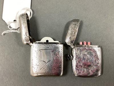 Lot 37 - A Chester Hallmarked Silver Vesta Case, 1903,...