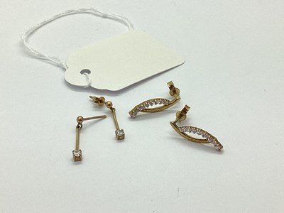 Lot 91 - A Pair of Dainty 9ct Gold Drop Earrings, each...