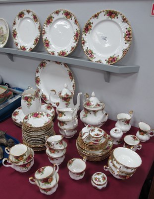 Lot 1192 - Royal Albert 'Old Country Roses' Table Ware,...