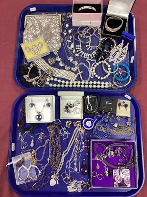Lot 166 - A Collection of Modern Costume Jewellery,...