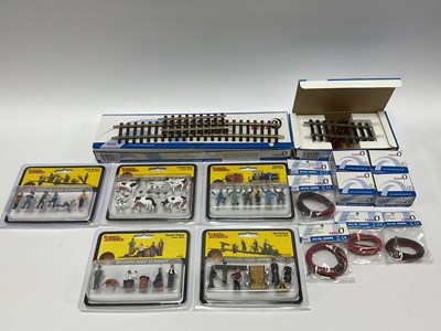 Lot 686 - A Box of 0 Gauge Accessories, including boxed...