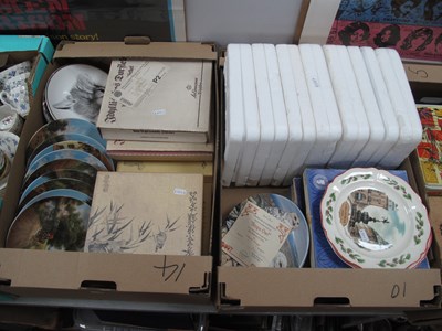 Lot 1013 - Quantity of boxed and loose collector's plates,...