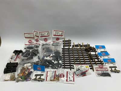 Lot 765 - A quantity of G scale accessories including...