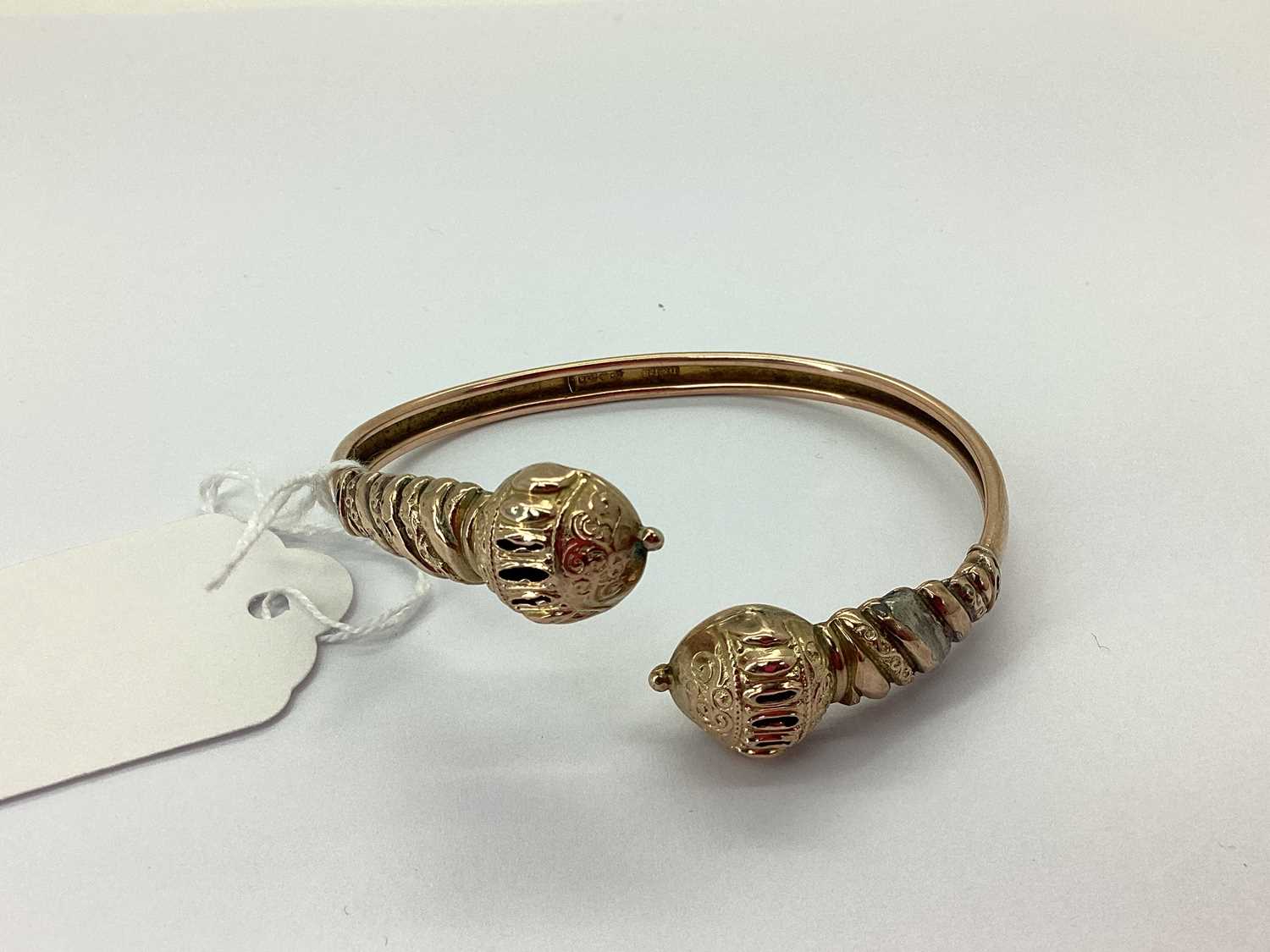 Lot 75 - A Chester Hallmarked 9ct Gold Torque Style...