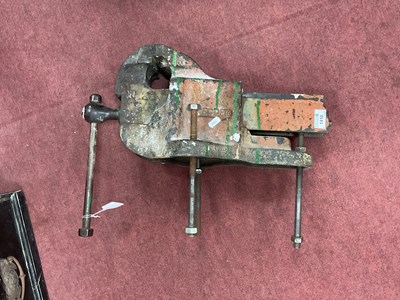 Lot 1410 - Record No 23 Bench Vice.