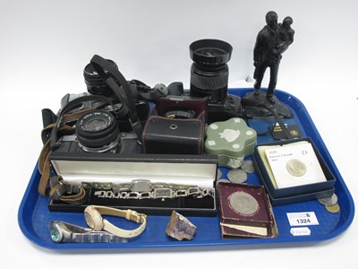 Lot 1324 - Cameras - Zent-E Olympics 1980, Minolta Dynax...
