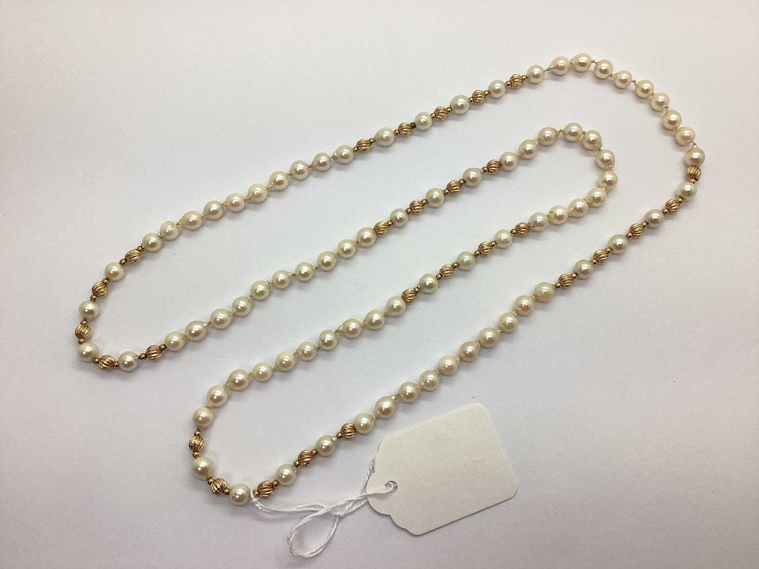 Lot 73 - A Single Strand Pearl Bead Necklace, of...