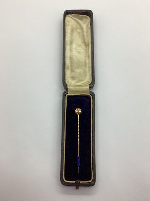 Lot 185 - A Single Stone Cognac Diamond Stick Pin, eight...