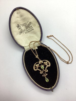 Lot 129 - A Decorative Edwardian Seed Pearl Pendant, of...
