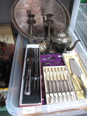 Lot 1066 - Silver plated ware, including boxed and loose...