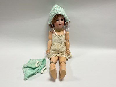 Lot 357 - A Heinrich Handwerck Simon & Halbig bisque...
