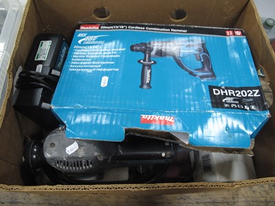 Lot 1107 - Makita power tools and accessories, including...