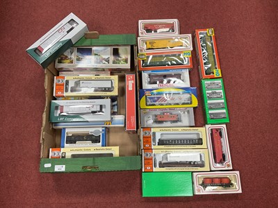 Lot 402 - Approximately Twenty Five HO Gauge...
