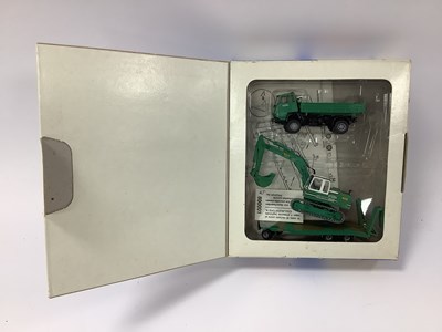 Lot 820 - A Roco HO Scale #1516 plastic model 'built up'...