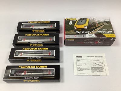 Lot 926 - A boxed Graham Farish N gauge four-car Class...