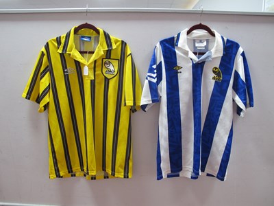 Lot 1 - Sheffield Wednesday Repli Kit Umbro Home Shirt,...