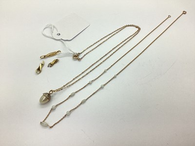 Lot 128 - A Novelty Diamond and Pearl Set Acorn Pendant,...