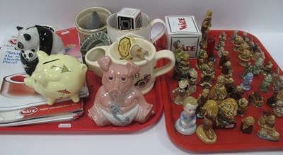 Lot 1174 - Wade collection, including vintage Nursery...