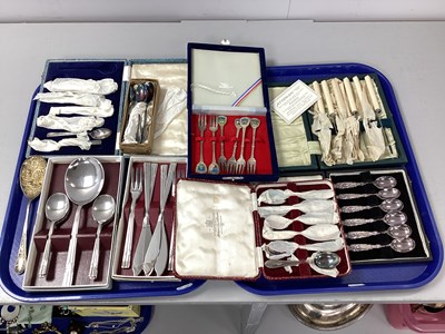 Lot 260 - A Selection of Cased Flatware, including...