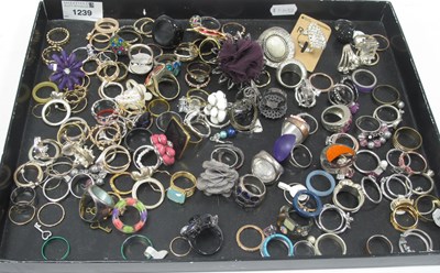 Lot 1239 - Quantity of Dress Rings.