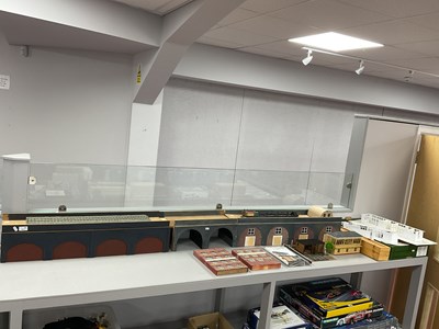 Lot 612 - A collection of O gauge kit / scratch built...