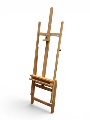 Lot 1467 - A Daller Rowney wooden easel approx. 180cm high.