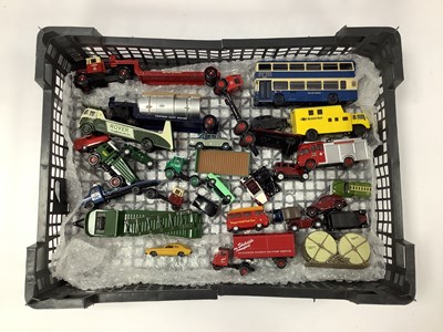 Lot 737 - Approximately twenty-seven 00 gauge (1:76...