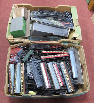 Lot 412 - A Collection of Mainly "OO" Gauge Model...
