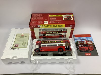 Lot 636 - A Sun Star 1:24 Scale Diecast Model #2909 RM...